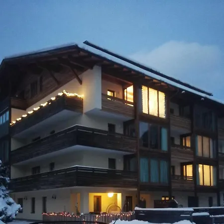 Rosie Design - Charming Near Slopes Διαμέρισμα Bad Kleinkirchheim