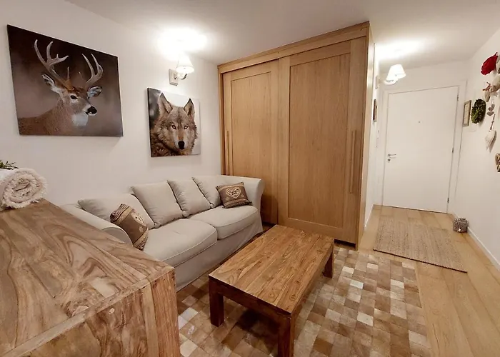 Апартаменти Rosie Design - Charming Near Slopes